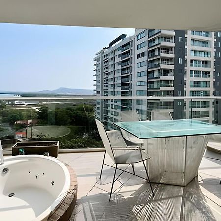 2 Dormitorios Jacuzzi Y Vista Mar. Frente A Playa Cartagena  Exterior foto